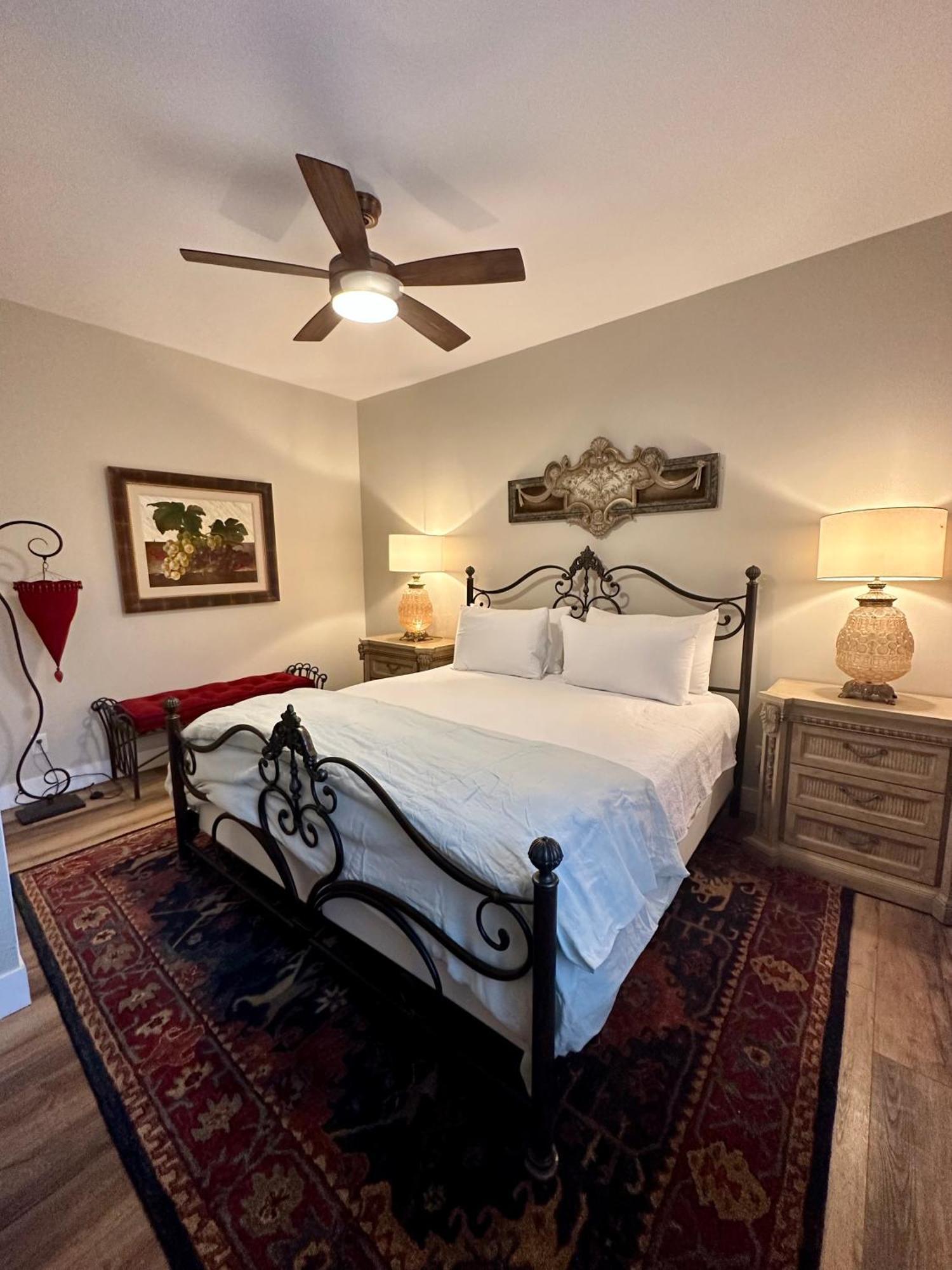 Bisbee Brownstone Suites Esterno foto