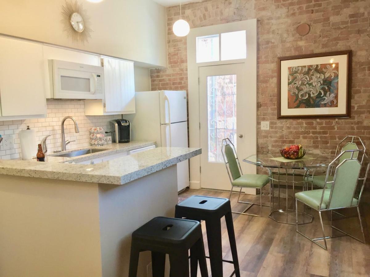 Bisbee Brownstone Suites Esterno foto